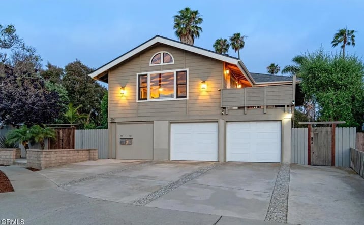 Pictures of Multifamily property located at 950 Seaside Court, Ventura, CA 93001 for sales - image #1