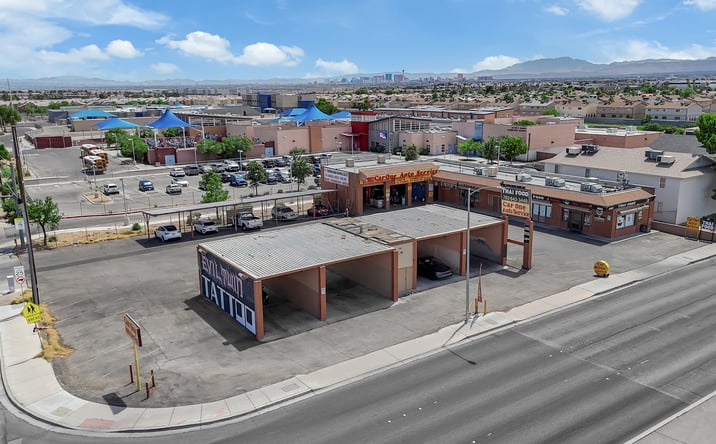 Pictures of Retail property located at 4889 E CRAIG RD, LAS VEGAS, NV 89115-1850 for sales - image #1