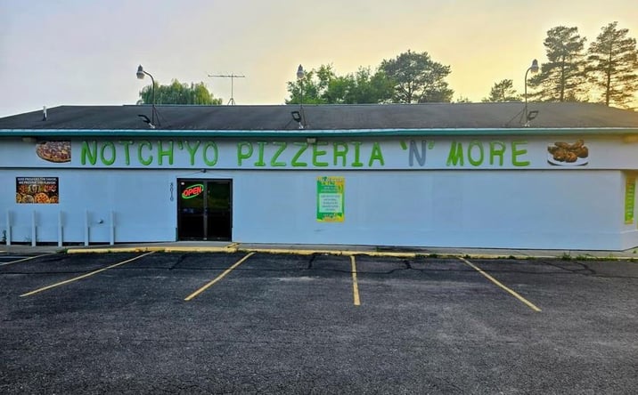 Pictures of Retail property located at 8010 Dixie Highway, Birch Run, MI 48415 for sales - image #1