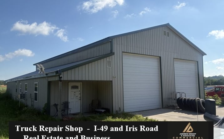 Pictures of Industrial property located at 11628 Iris Road, Neosho, MO 64850 for sales - image #1