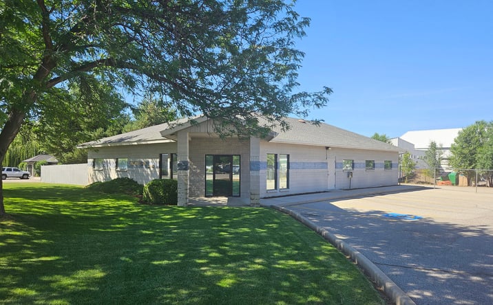 Pictures of Industrial property located at 5040 N Sawyer Ave, Garden City, ID 83714 for sales - image #1