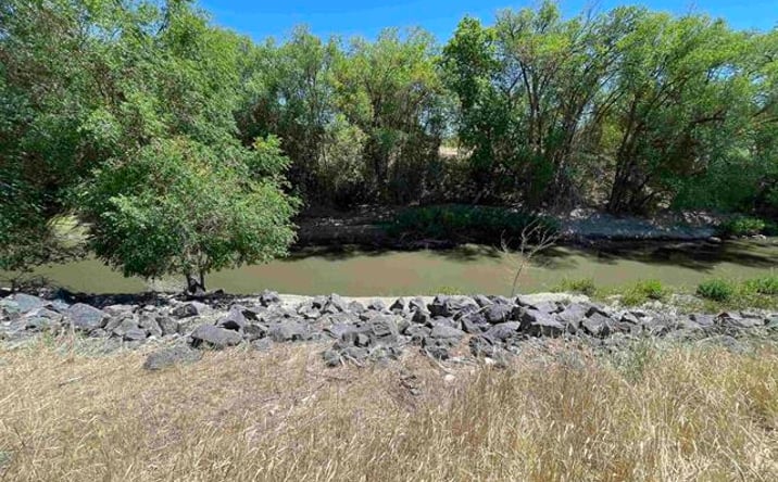 Pictures of Land property located at 516 Riverside Drive, Pocatello, ID 83204 for sales - image #1