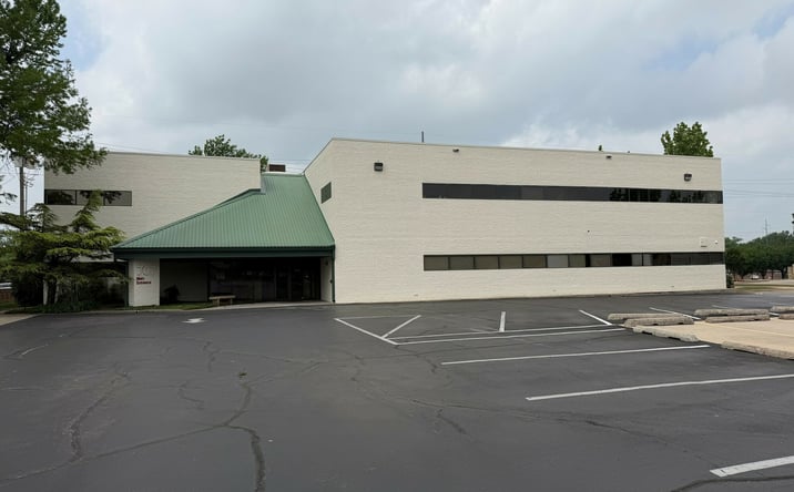 Pictures of Office property located at 707 24th Avenue SW, Norman, OK 73071 for sales - image #1
