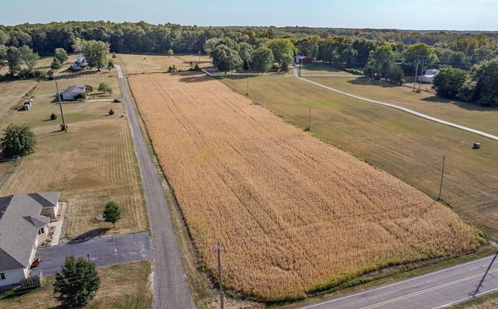 Pictures of Land property located at 590 W 300 N, Valparaiso, IN 46385 for sales - image #1