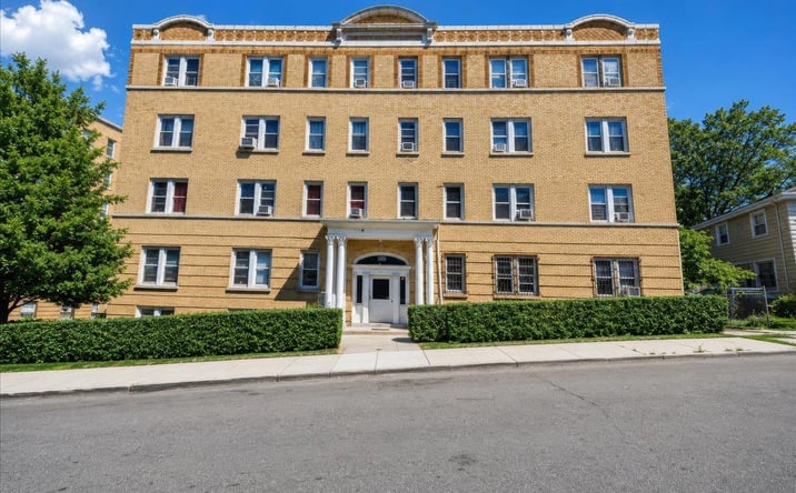 Pictures of Multifamily property located at 75 Saint Andrews Place, Yonkers, NY 10705 for sales - image #1