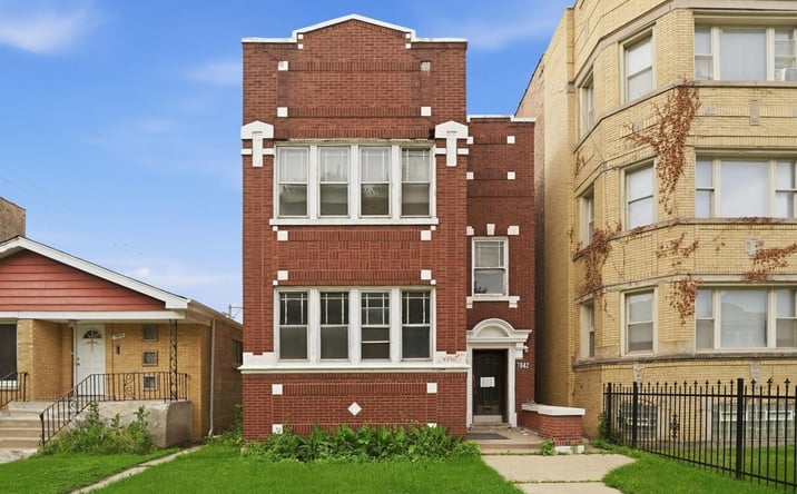 Pictures of Multifamily property located at 7842 S Constance Avenue, Chicago, IL 60649 for sales - image #1