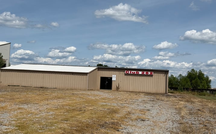 Pictures of Special Purpose property located at 10006 Samuel Rd, Carterville, IL 62918 for sales - image #1