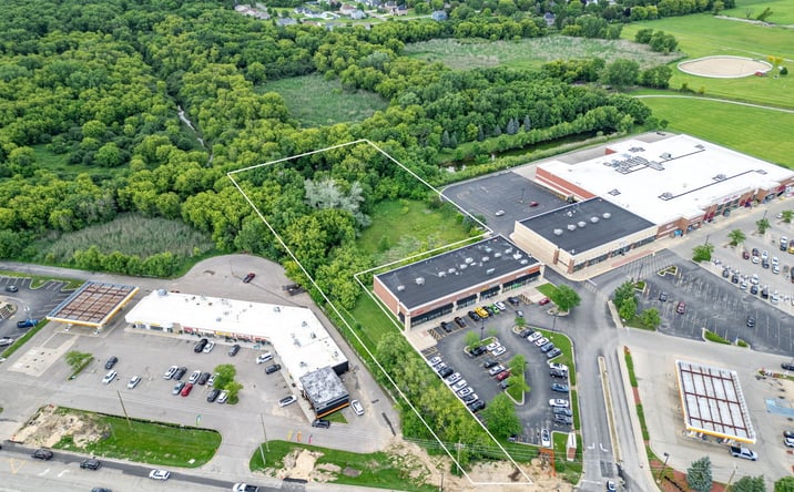 Pictures of Land, Office, Special Purpose, Retail property located at IL Rt 47 Route, Woodstock, IL 60098 for sales - image #1