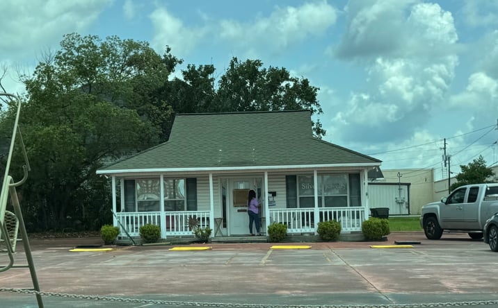 Pictures of Special Purpose property located at 530 Carswell Avenue, Waycross, GA 31501, 705 McDonald Street, Waycross, GA 31501 for sales - image #1