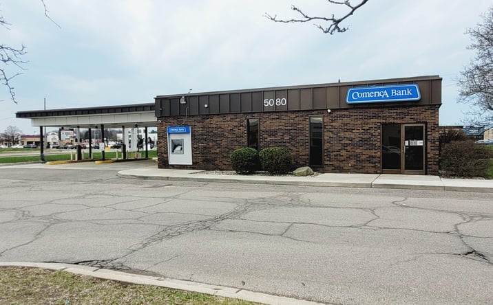 Pictures of Retail property located at 5080 W Main Street, Kalamazoo, MI 49009 for sales - image #1
