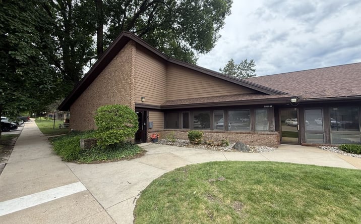 Pictures of Office property located at 5084 Lovers Lane, Portage, MI 49002 for sales - image #1