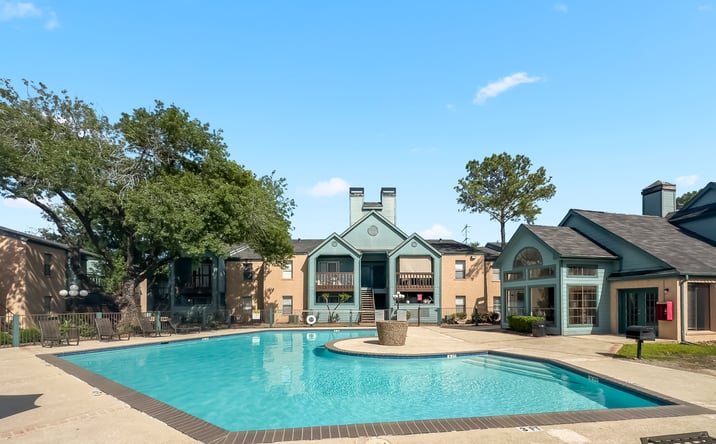 Pictures of Multifamily property located at 11490 Harwin Dr, Houston, TX 77072 for sales - image #1
