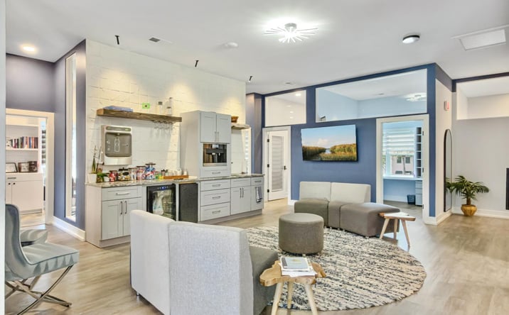 Pictures of Office property located at 668 Marina Drive Ste B7, Charleston, SC 29492 for sales - image #1