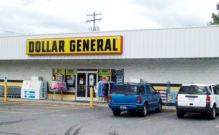 Pictures of Retail property located at 401 North Mine Street, Sandoval, IL 62882 for sales - image #1