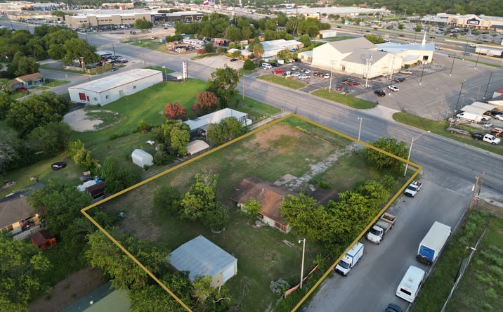 Pictures of Retail, Industrial, Land property located at 1688 S Business 35, New Braunfels, TX 78130 for sales - image #1
