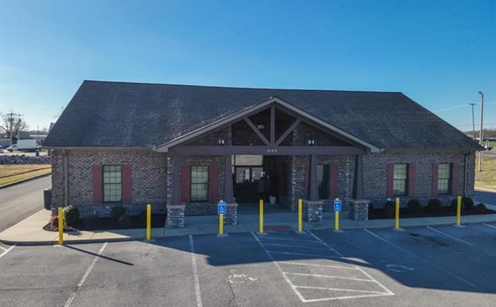 Pictures of Office property located at 1105 Octane Dr, Murray, KY 42071-7874 for sales - image #1