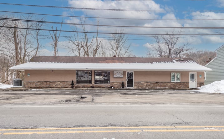 Pictures of Retail, Multifamily property located at 217 Hamburg Turnpike, Bloomingdale, NJ 07403 for sales - image #1