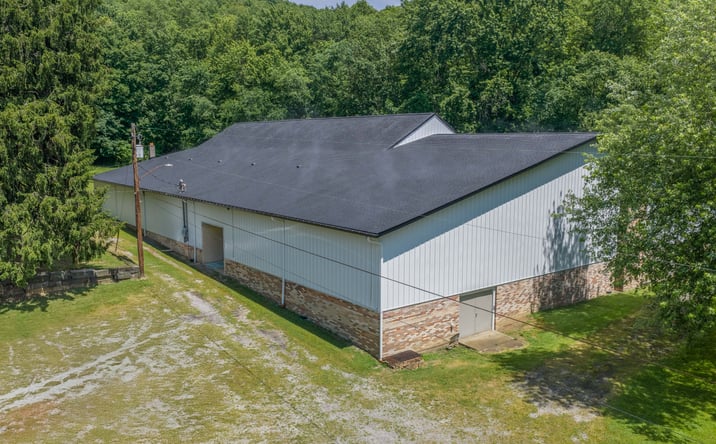 Pictures of Retail property located at 6297 Columbia Road Northwest, Dover, OH 44622 for sales - image #1