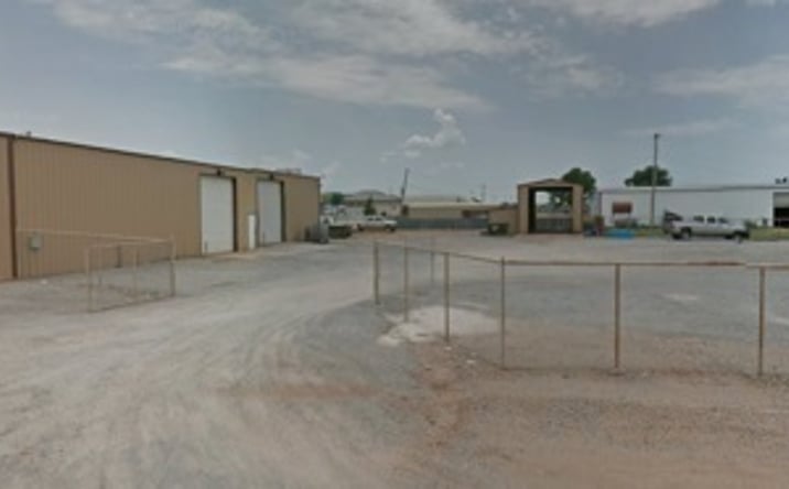 Pictures of Industrial property located at 201 NE 4th St, Lindsay, OK 73052 for sales - image #1