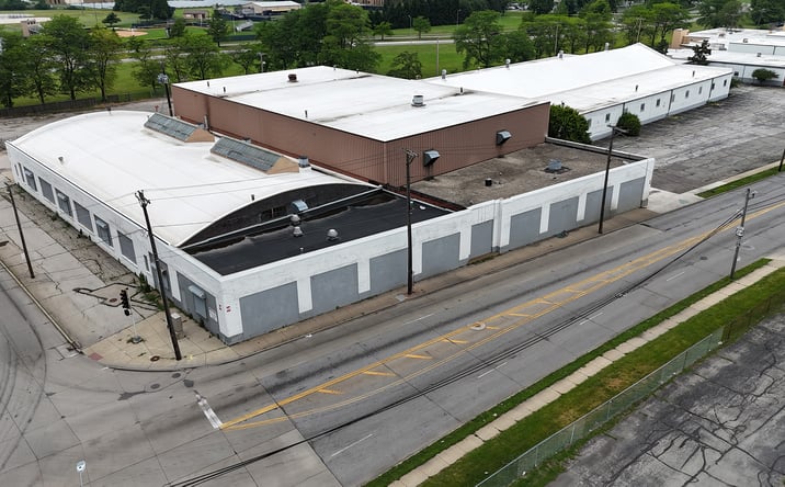 Pictures of Retail, Industrial property located at 43 North Fearing Boulevard, Toledo, OH 43607 for sales - image #1