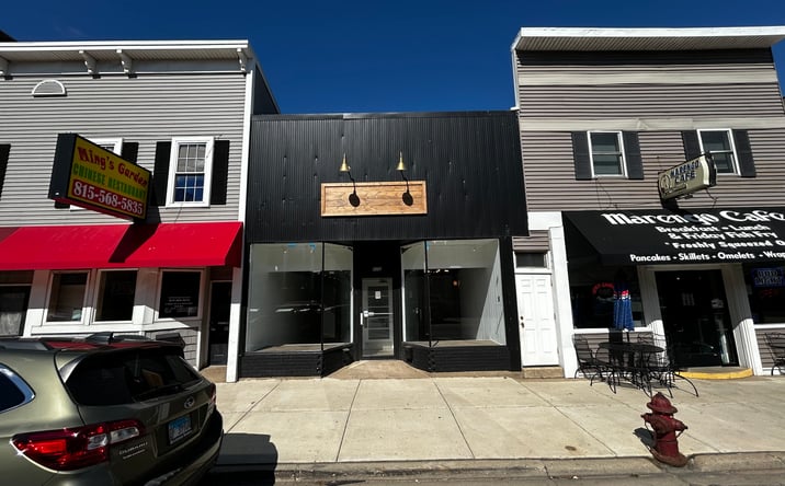 Pictures of Retail property located at 112 South State Street, Marengo, IL 60152 for sales - image #1