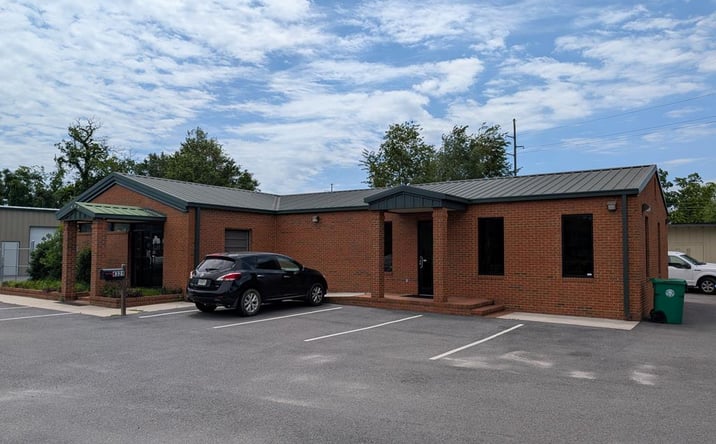 Pictures of Office, Industrial property located at 1321 W Hill Ave, Valdosta, GA 31601 for sales - image #1