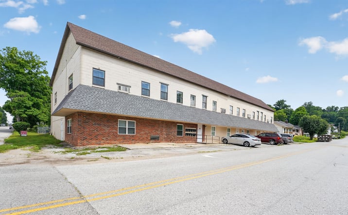 Pictures of Multifamily property located at 201 Sewanee Street, Harriman, TN 37748 for sales - image #1