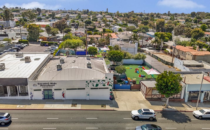 Pictures of Retail property located at 1203 N SEPULVEDA BLVD, MANHATTAN BEACH, CA 90266-5103 for sales - image #1