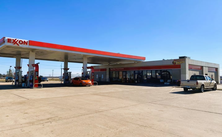 Pictures of Retail property located at 3600 Air Base Road, Newport, AR 72112 for sales - image #1