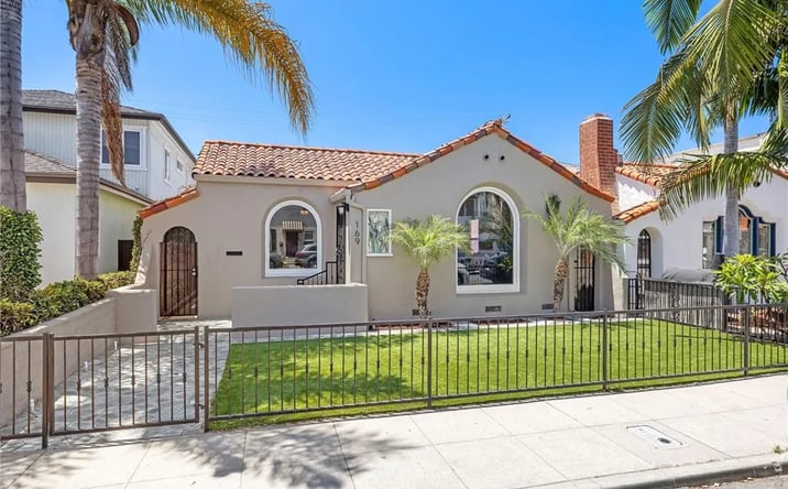 Pictures of Multifamily property located at 169 Roycroft, Long Beach, CA 90803 for sales - image #1