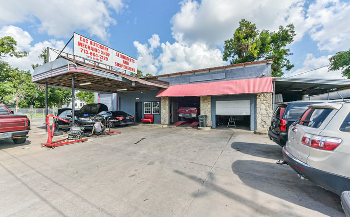 Pictures of Retail property located at 2623 Berry Road, Houston, TX 77093 for sales - image #1