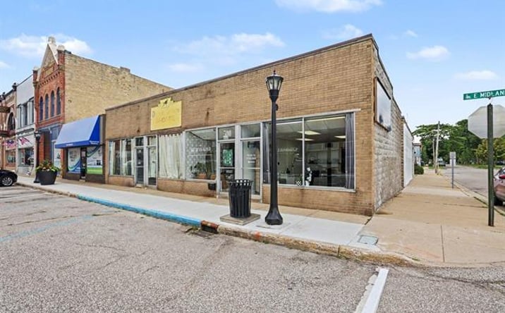 Pictures of Retail, Hospitality property located at 500 E Midland Street, Bay City, MI 48706 for sales - image #1