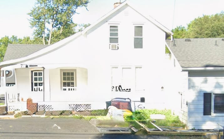 Pictures of Multifamily property located at 7444 Lake Ave., Elyria, OH 44035 for sales - image #1