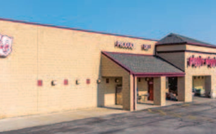 Pictures of Retail property located at 714 S Wisconsin Dr, Howards Grove, WI 53083 for sales - image #1