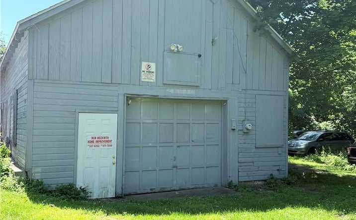 Pictures of Special Purpose property located at 525 W Willett Street, Rome, NY 13440 for sales - image #1