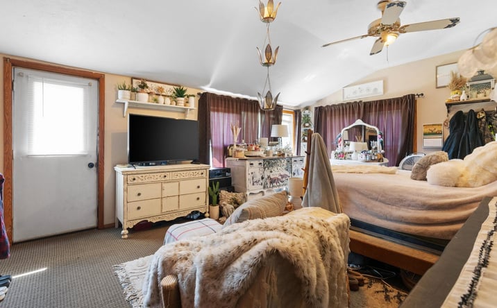 Pictures of Multifamily property located at N700 Kaddatz Drive, Watertown, WI 53098 for sales - image #1