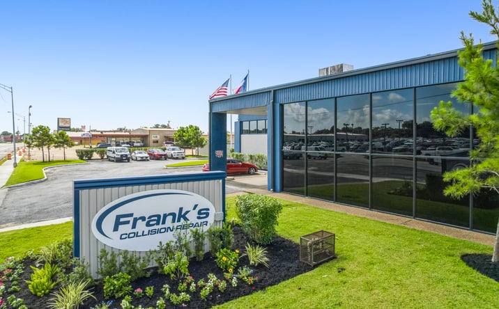 Pictures of Retail property located at 2627 Palmer Highway, Texas City, TX 77590 for sales - image #1