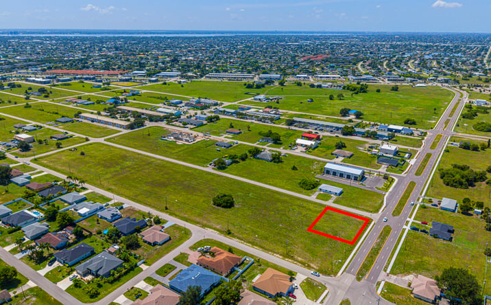 Pictures of Retail, Office property located at 801 Northeast 8th Terrace, Cape Coral, FL 33909 for sales - image #1