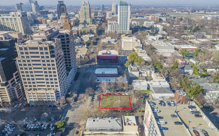 Pictures of Land property located at 826 14th St, Sacramento, CA 95814 for sales - image #1