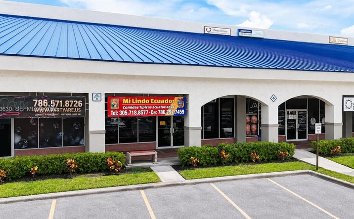 Pictures of Retail property located at 8726 NW 26 ST # 18, Doral, FL 33172 for sales - image #1