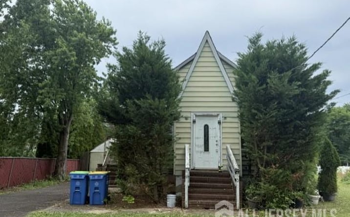 Pictures of Industrial property located at 970 Hamilton Street, Franklin, NJ 08873 for sales - image #1