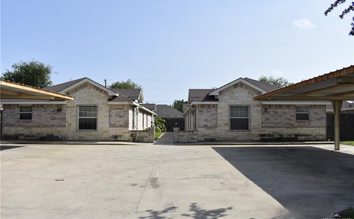 Pictures of Multifamily property located at 220 W Albatross Avenue, Pharr, TX 78577 for sales - image #1