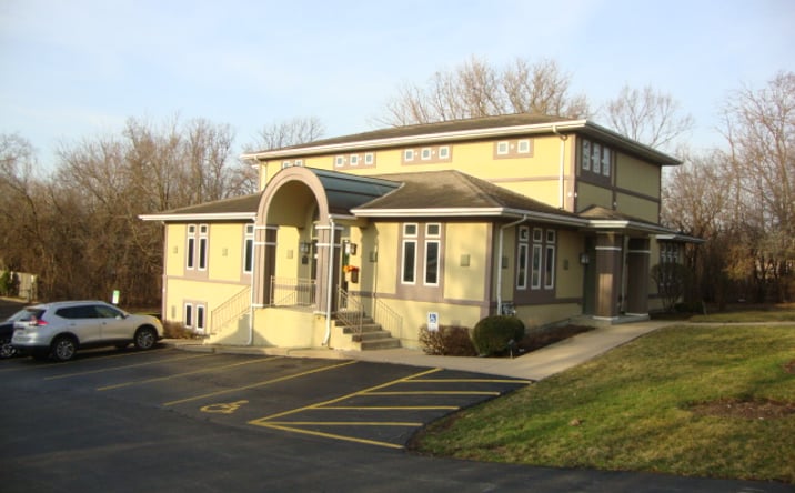 Pictures of Office property located at 219 W. 55th Street, Clarendon Hills, IL 10019 for sales - image #1