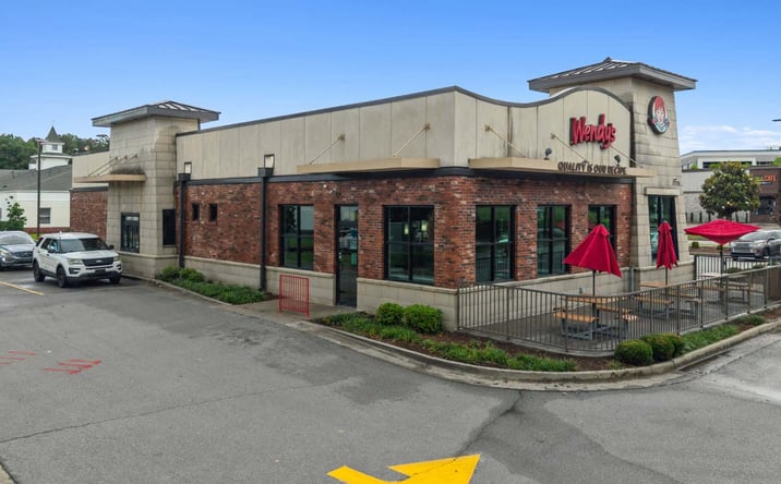 Pictures of Retail property located at 17717 Cantrell Road, Little Rock, AR 72223 for sales - image #1