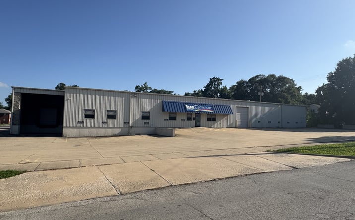 Pictures of Industrial property located at 1591 N WATER ST, DECATUR, IL 62526 for sales - image #1