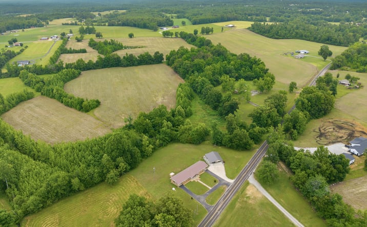 Pictures of Land property located at 944 Brooksie Thompson Road, Decaturville, TN 38329 for sales - image #1