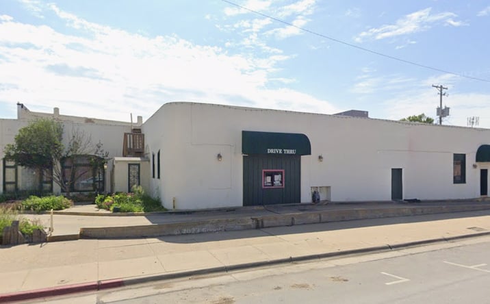 Pictures of Retail property located at 701 CT ST, BEATRICE, NE 68310-3927 for sales - image #1