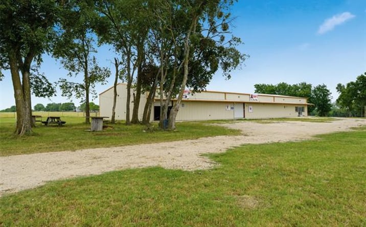Pictures of Retail, Office, Industrial property located at 515 FM 66, Itasca, TX 76055 for sales - image #1
