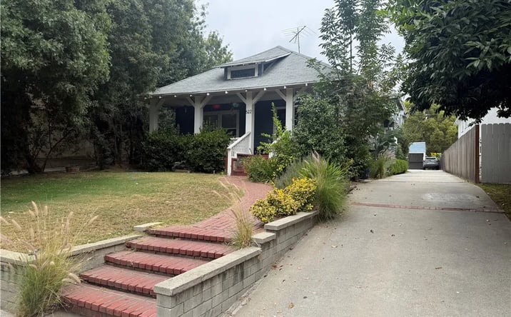 Pictures of Multifamily property located at 622 Prospect, South Pasadena, CA 91030 for sales - image #1