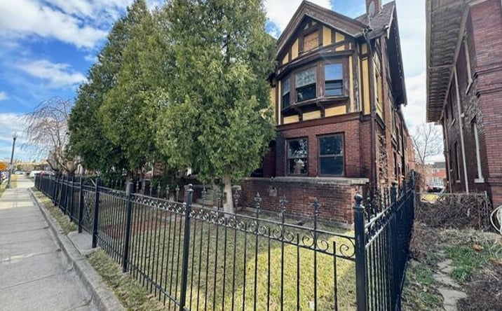 Pictures of Land, Multifamily property located at 250 Eliot Street, Detroit, MI 48201 for sales - image #1